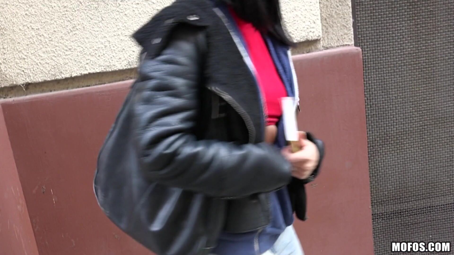 Naughty Tourist Sucks Dick for Cash