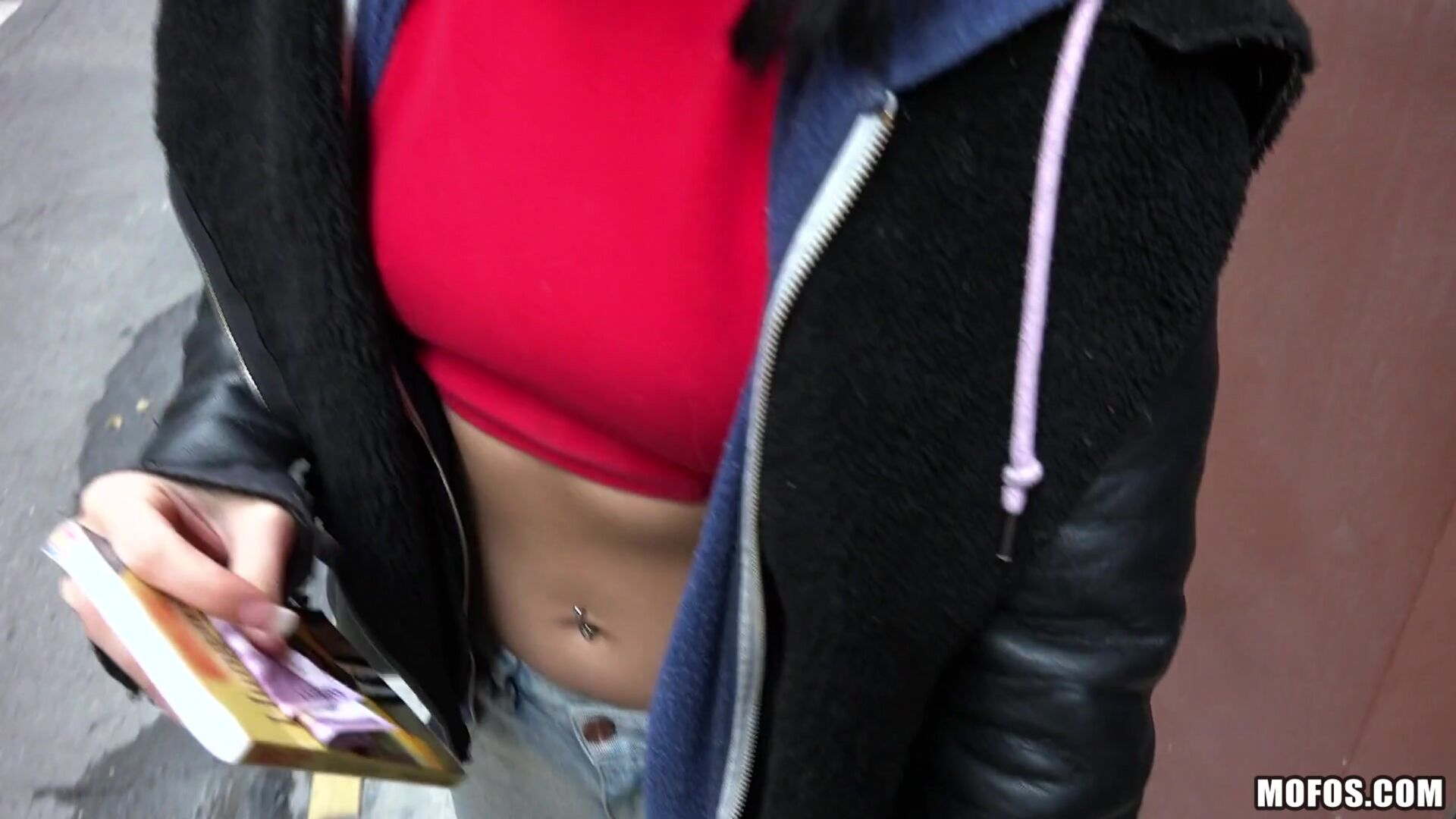 Naughty Tourist Sucks Dick for Cash