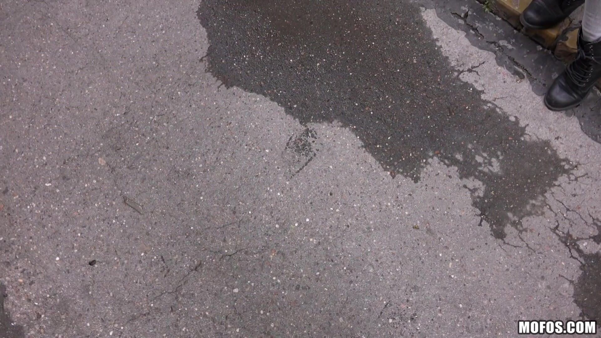 Naughty Tourist Sucks Dick for Cash