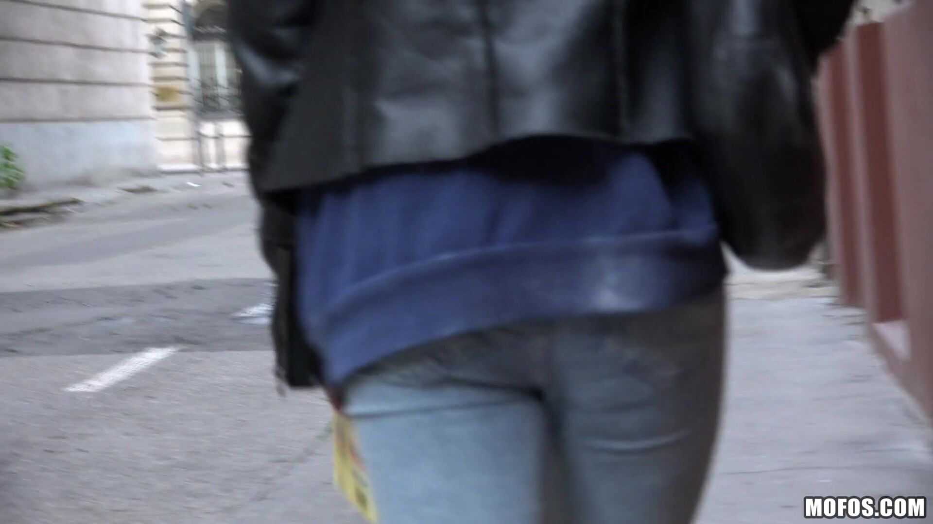 Naughty Tourist Sucks Dick for Cash