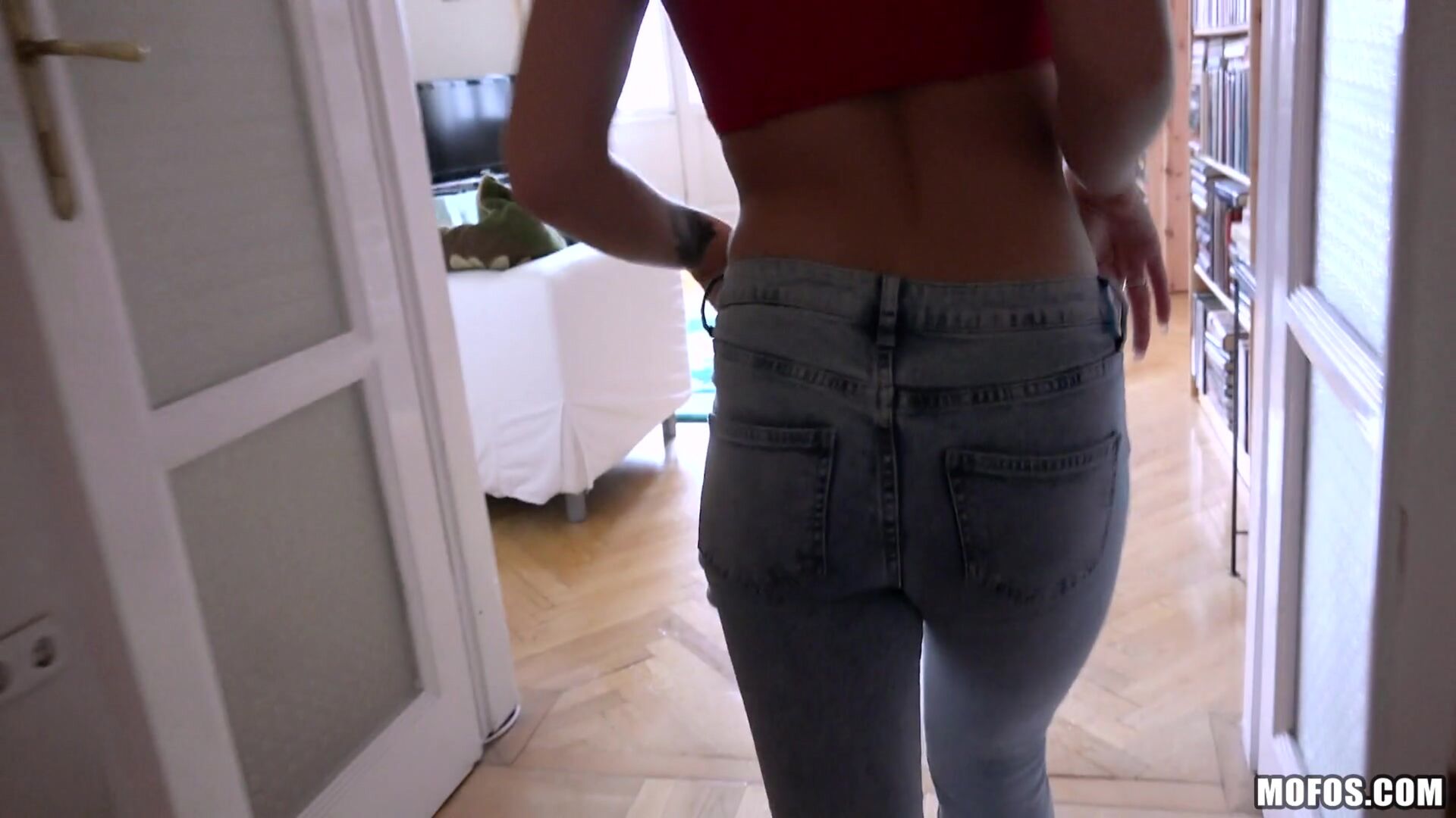 Naughty Tourist Sucks Dick for Cash