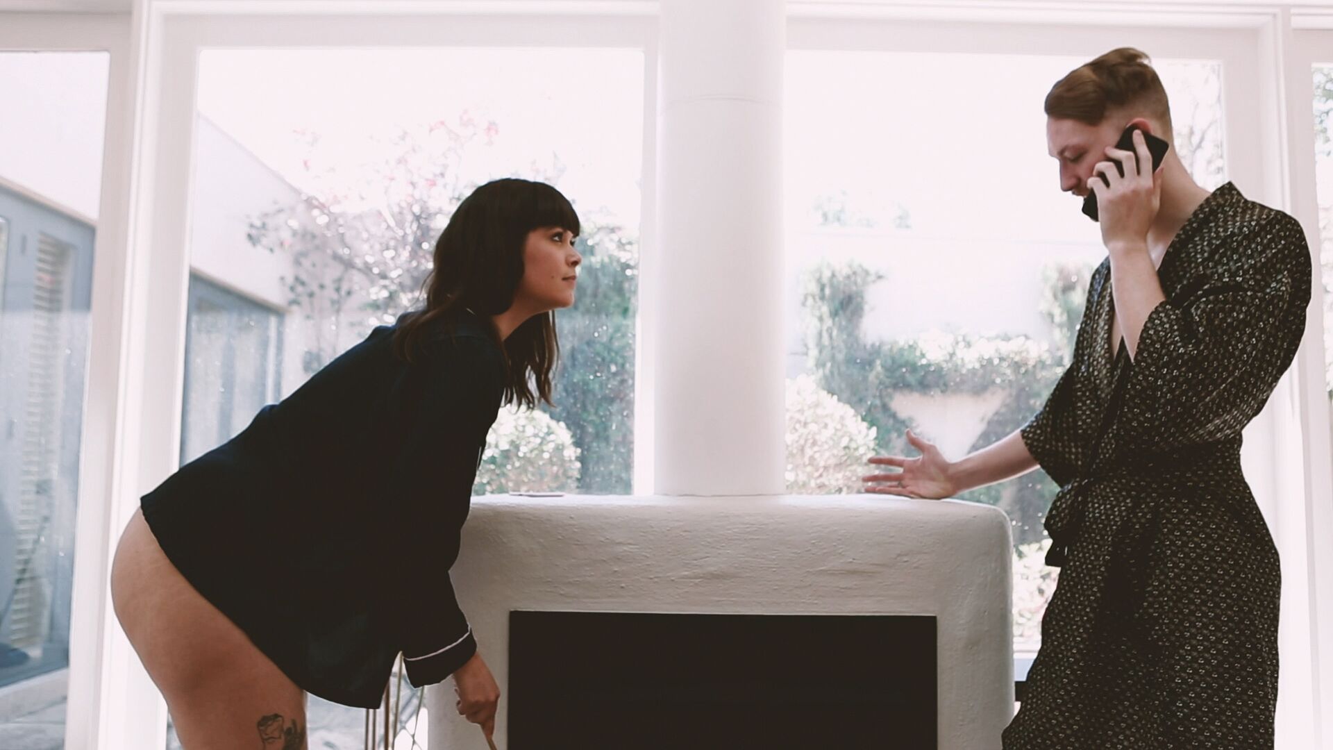 Super Host 2 - Episode 1 Bullseye