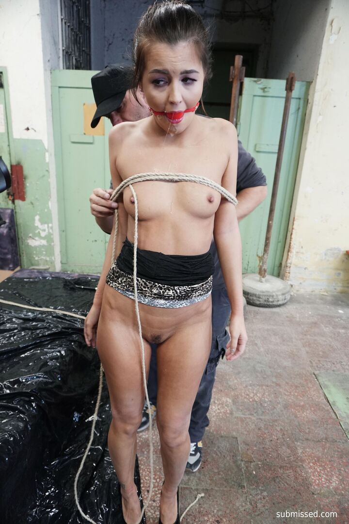 Ballgaged Cindy Shine